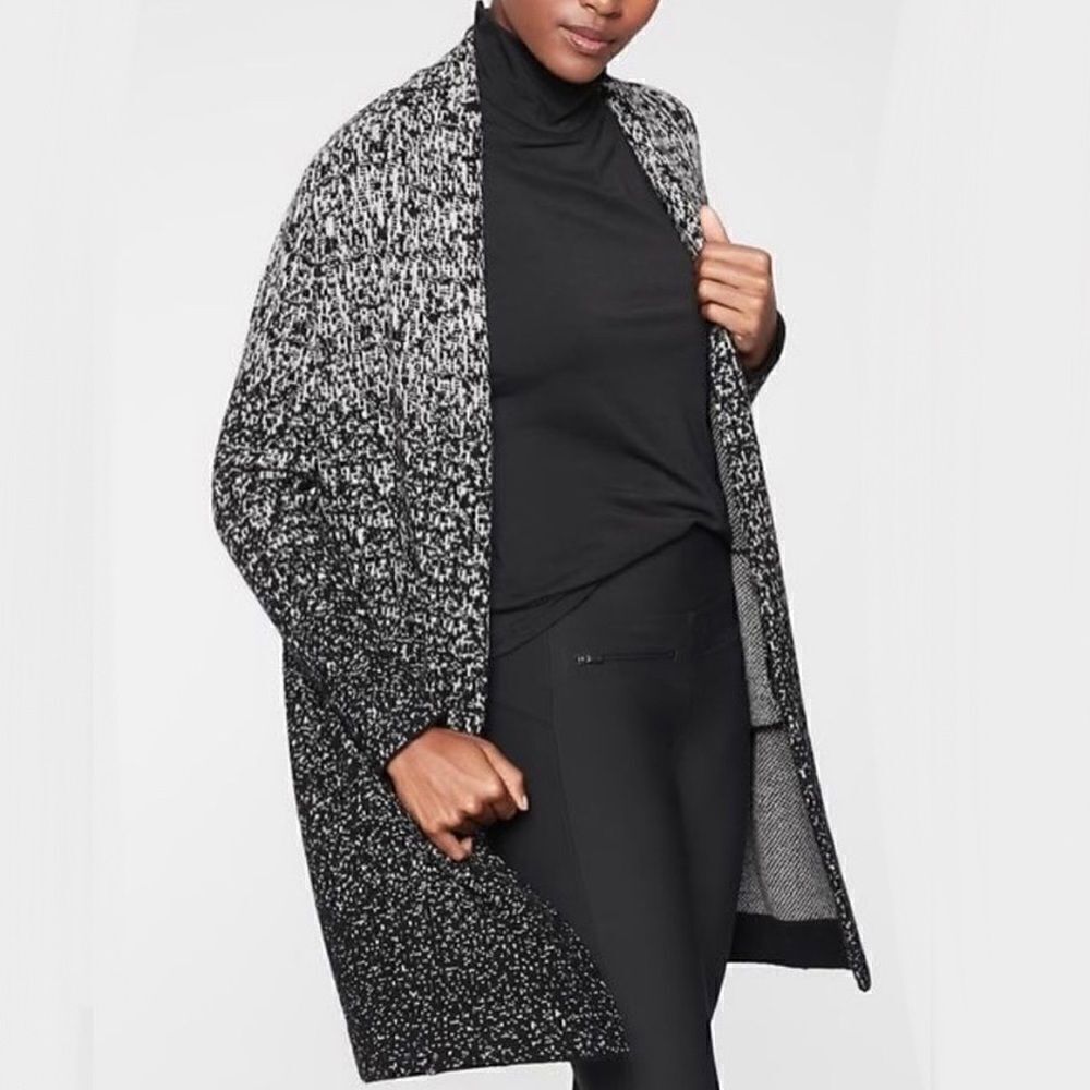 Athleta | Ombré Long Cardigan Black White Sweater Size M